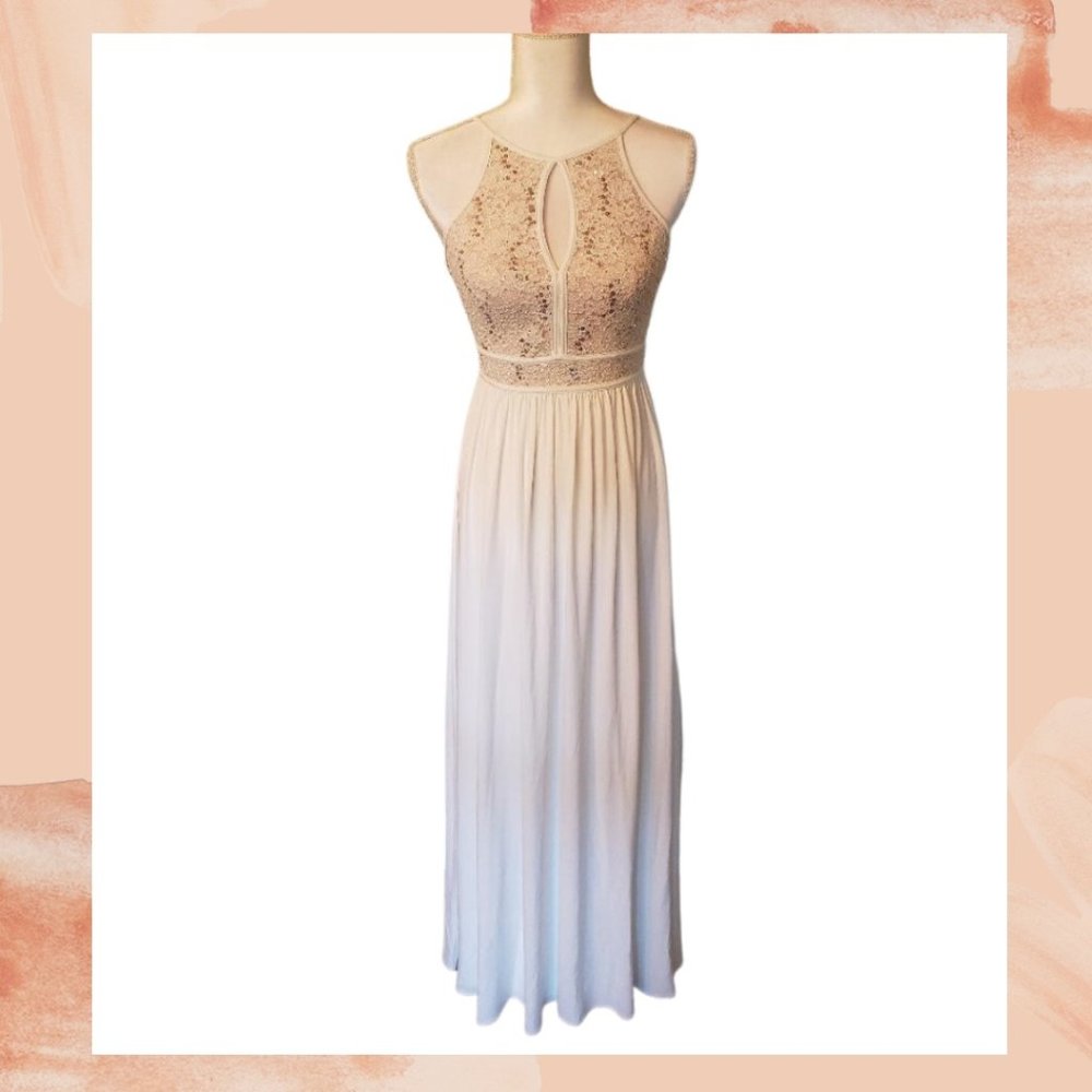 Morgan & Co. White Full-Length Lace Embellished Formal Prom Dress